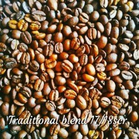 Кава зернова Traditional blend 70%A/30%R 17/18scr C.B. 